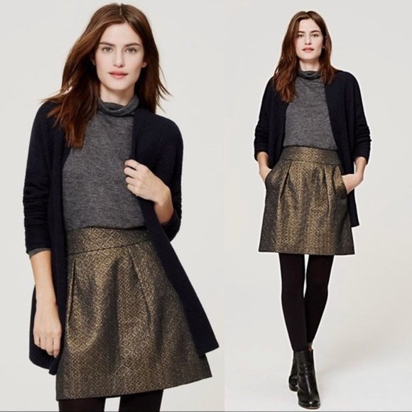 LOFT Golden metallic skirt！ 💕💕 - Picture 1 of 5